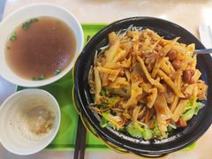 -卓雅桂林米粉