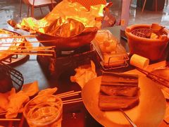 -何师烧烤Pro ·江湖川菜·小龙虾·精酿(太古里旗舰店)