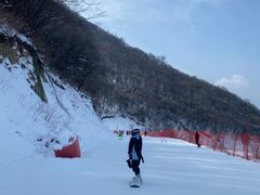 -鳌山滑雪度假区
