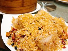 避风塘萝卜糕-广州中心皇冠假日酒店·百粤楼