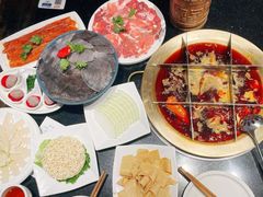 -周师兄大刀腰片火锅(洪崖洞旗舰店)