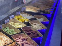 -爱有声毛肚串串火锅自助(龙之梦大都汇店)