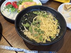 -玖鲜小笼(中山广场店)