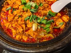 -万重锦·人文川菜馆(骡马市店)