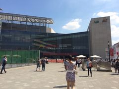 -东浩兰生上海世博展览馆