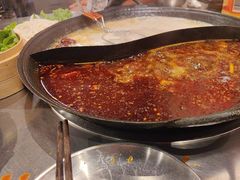 -鹿鸣山草本茶香火锅(园西路店)