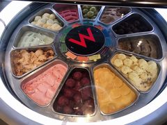 茅台西凤冰淇淋双拼-西安W酒店·WEI全味西餐厅