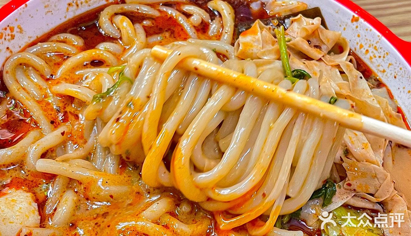 长安区新店🔥石家庄最好吃的黏糊东北老式麻辣烫