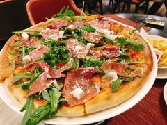 -WOLFGANG PUCK KITCHEN & BAR(迪士尼小镇店)