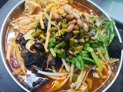 老友粉-红鼻子桂林米粉(金唐新光界店)