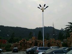 -灵岩山风景区