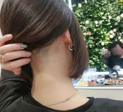 -BULB STUDIO 巴柏明星发型工作室