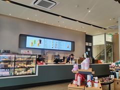 -星巴克(深圳前海香缤大厦分店)