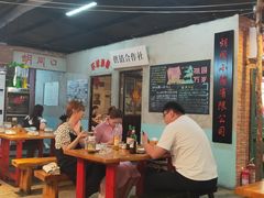 -胡同小馆(新威路店)