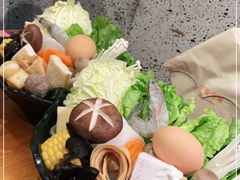 -呷哺呷哺(普陀乐购真北店)