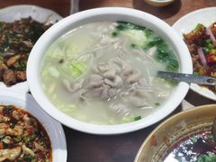 -茅屋大酒店