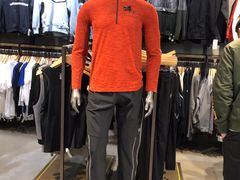 -UNDER ARMOUR(八达岭奥莱店)