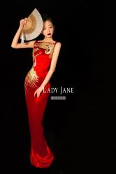 -Lady  Jane高端婚纱礼服馆