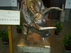 -华西龙希国际大酒店旅游观光景区