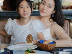 -福楼毕斯罗F Bistronome(国贸商城约会地标景观店)