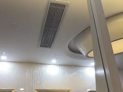 -圣呗口腔·舒适化种植牙·矫正中心(广州总院)