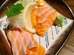 刺身三文鱼-樱宿日式和牛烧肉(五道口店)
