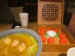 -胡桃里音乐酒馆(环亚凯瑟琳广场店)