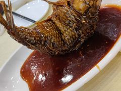 罾蹦鲤鱼-奥华餐厅·老张记(台基厂店)