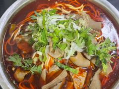 -薛记襄阳香辣牛肉面(平安路店)