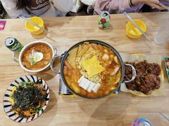 -Woolee韩食堂·韩式家庭料理