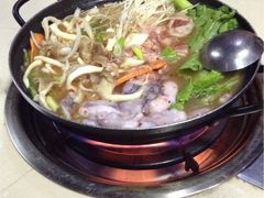 章鱼牛肉火锅-郑阿姨的家·이모네·韩料&烤肉(武川路店)