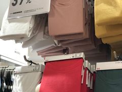 -优衣库(上海虹口龙之梦店)
