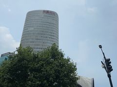-上海尚嘉中心