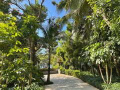 -三亚湾海居铂尔曼度假酒店