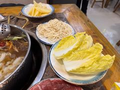-乳仔牛牦牛汤锅 烤羊排(松潘古城店)