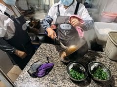 -正宗杨记普洱酸醋米线(总店)