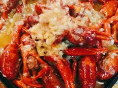 -回·龙虾铺·盆盆蟹·烧烤大排档(回龙观店)