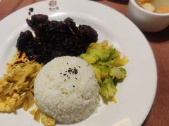 -意卡菲·欢乐聚会餐厅(华侨店)