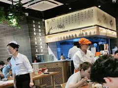 -馋三尺蟹粉小笼(人民广场店)