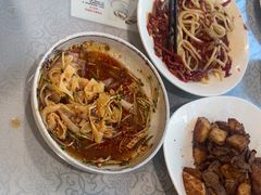 -汗腾格里·风味餐厅(新疆驻京办店)