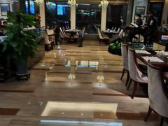 -民发世际大酒店自助餐