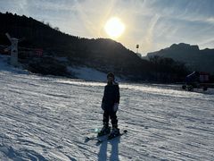 -济南卧虎山滑雪场