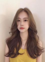 -十六番发型师事务所