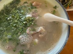 -刘记羊汤·烧饼夹肘子