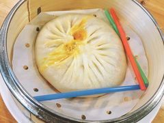 蟹粉汤包-朱洪元苏式面馆(绿宝广场店)
