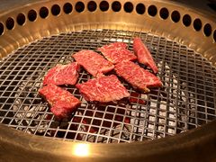 -铭牛烧肉·和牛海鲜自助(高新月牙湖店)