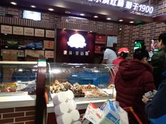 -秋林里道斯(通乡商场店)