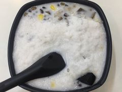 -海口骑楼小吃街