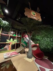 -奇幻丛林(佛罗伦萨小镇店)