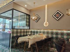 -欧提汗·新疆餐厅·清真(银都路店)